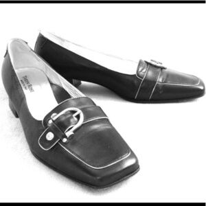Taryn Rose Leather Loafers Black & Silver with Buckle Women’s EU Size 40